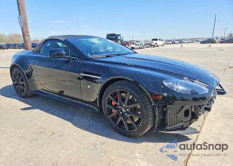 2015 Aston Martin V8 Vantage z USA, uszkodzony, nr VIN SCFEKBBL9FGD19582